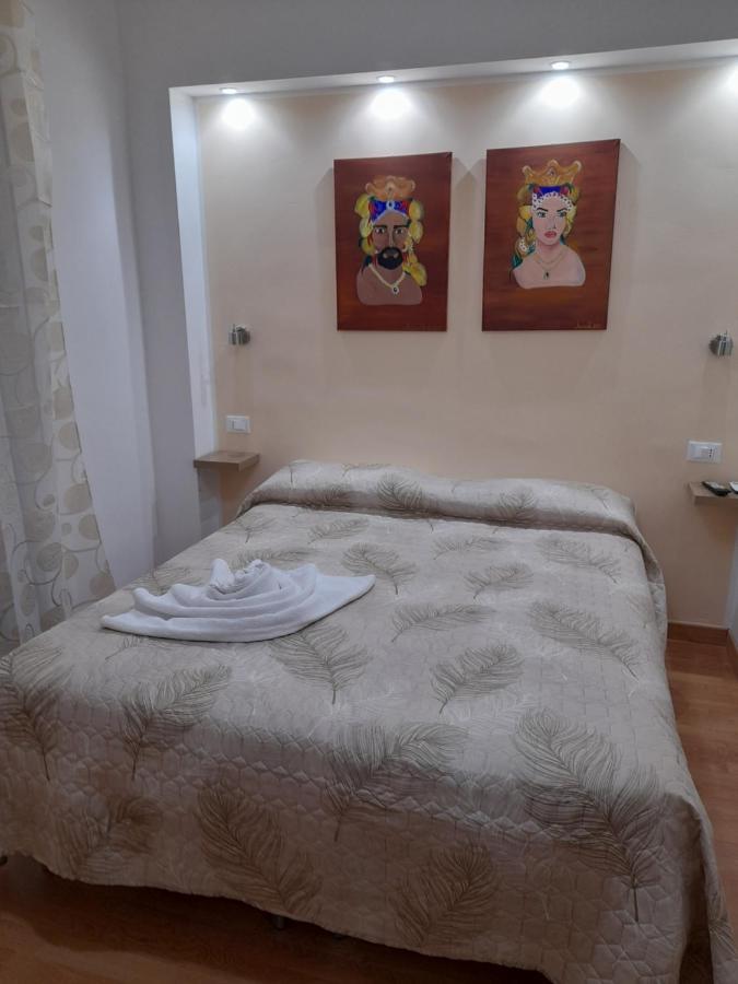 Bed and Breakfast Milazzo: La Porta Delle Eolie Экстерьер фото