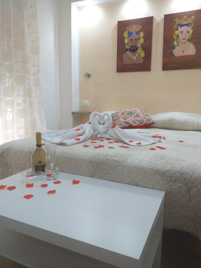 Bed and Breakfast Milazzo: La Porta Delle Eolie Экстерьер фото